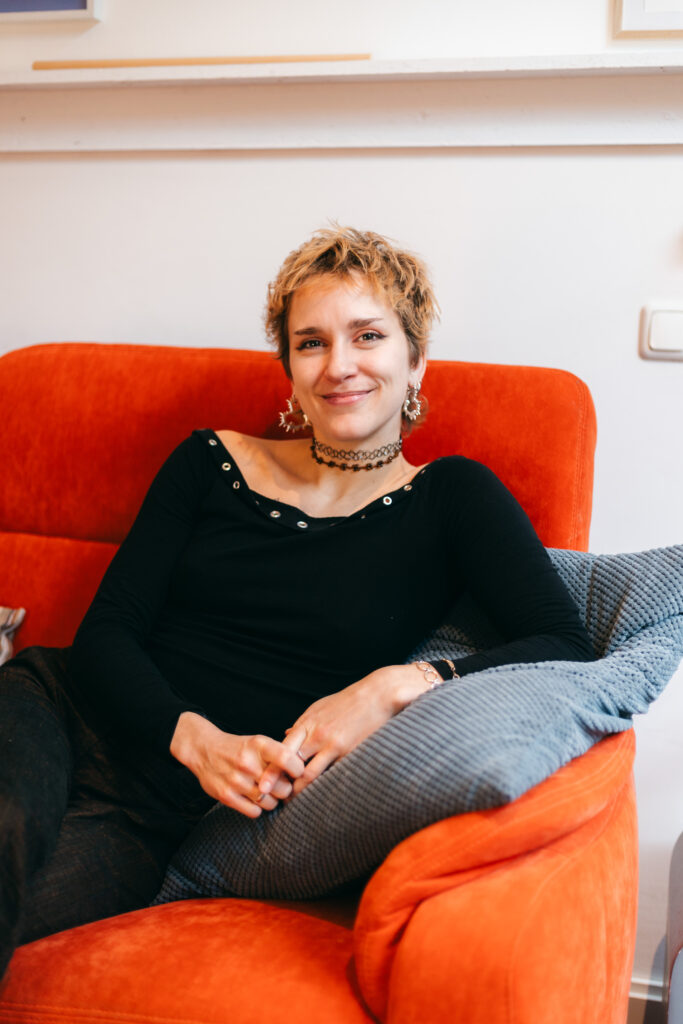 Frou Frou Portrait 2024 00003