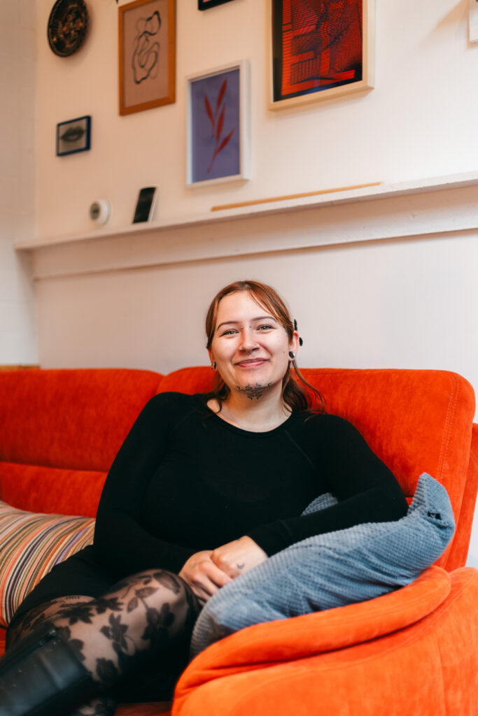 Frou Frou Portrait 2024 00010